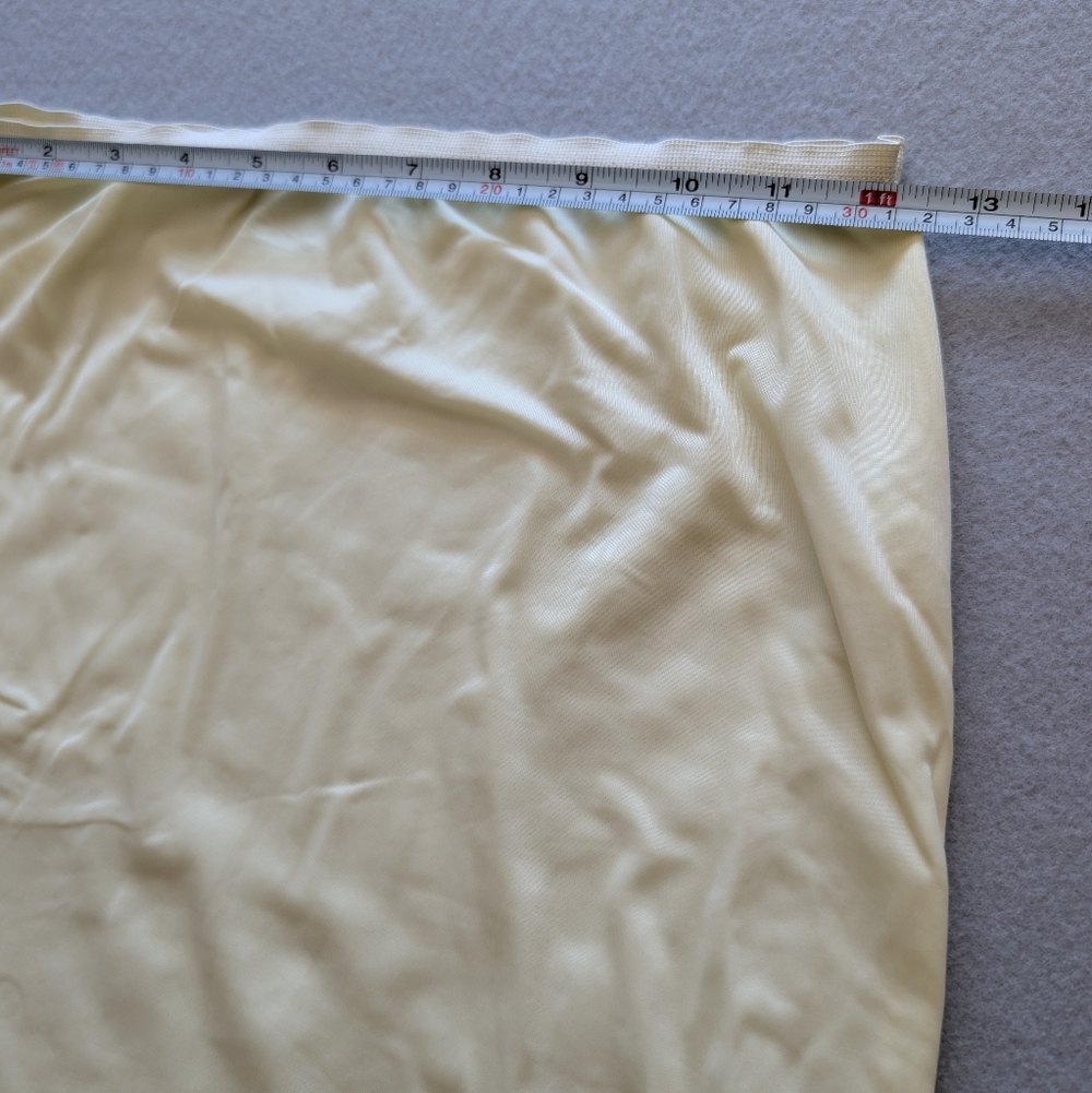 Vintage Yellow Nylon Half Slip with Floral Embroidery Scalloped Lace Trim Sz Med - Picture 4 of 12